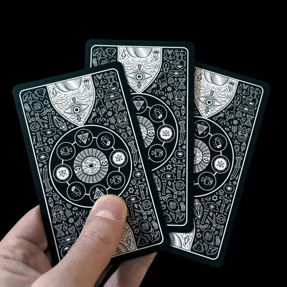 ⚡⚡🆕 🎃💀 Arcane Bullshit Tarot New! - Picture 1 of 4